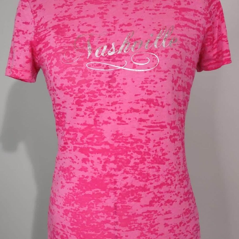 Large Next Level Bright Pink “Nashville” women t-shirt short sleeve C2339